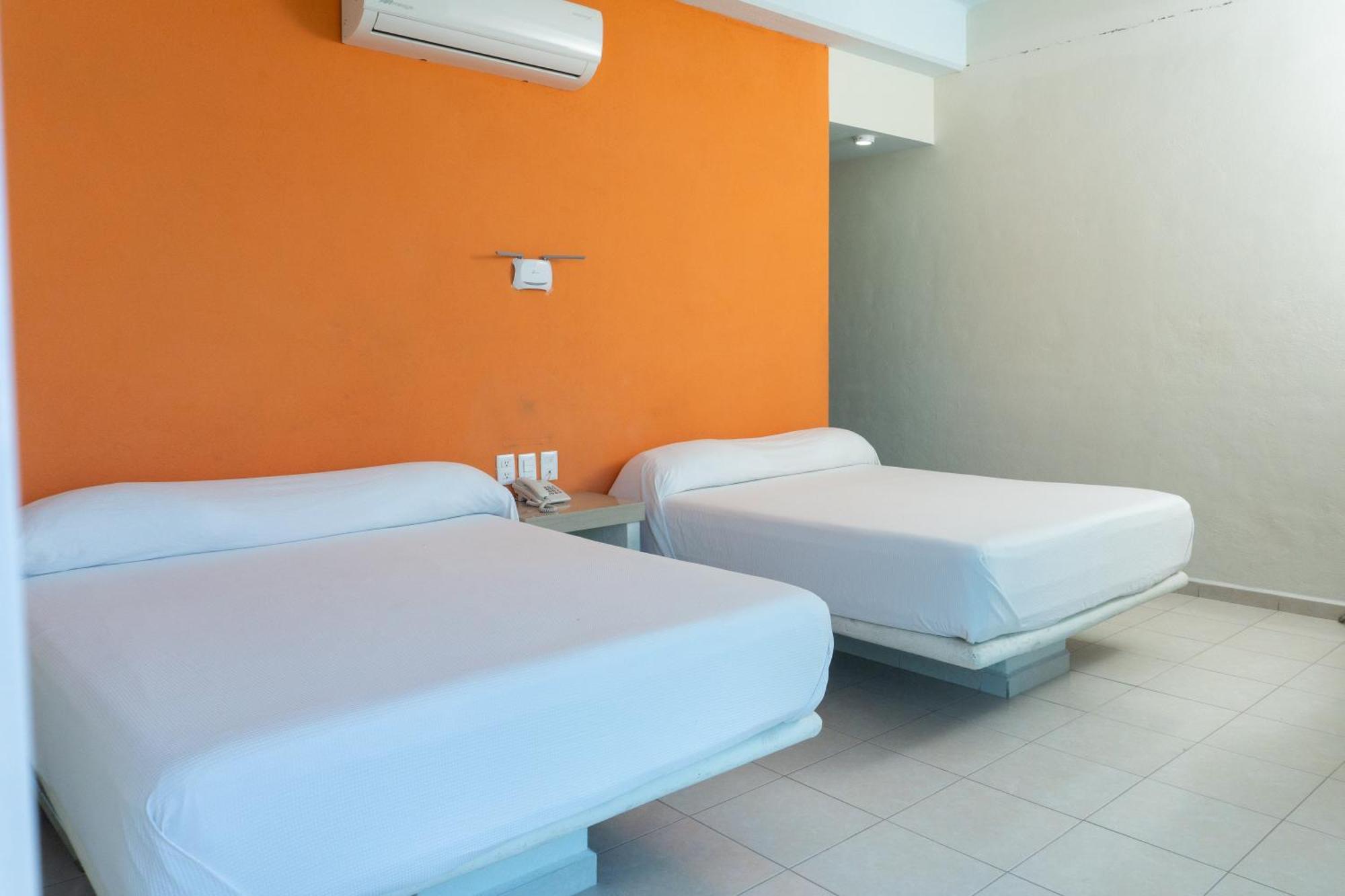 Fabuloso Hotel Las Vegas Zihuatanejo Extérieur photo