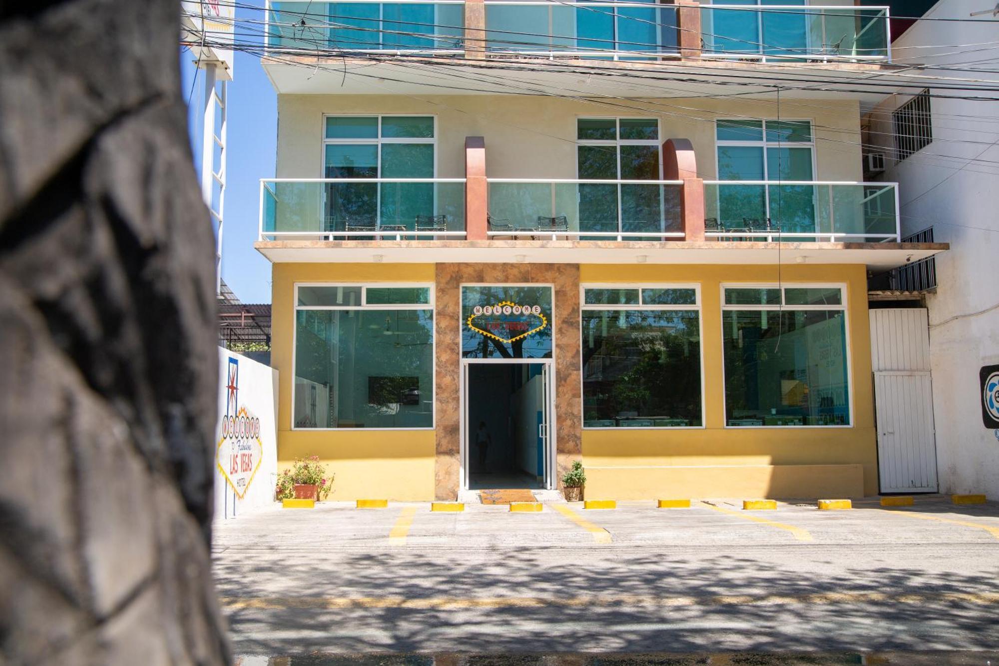 Fabuloso Hotel Las Vegas Zihuatanejo Extérieur photo